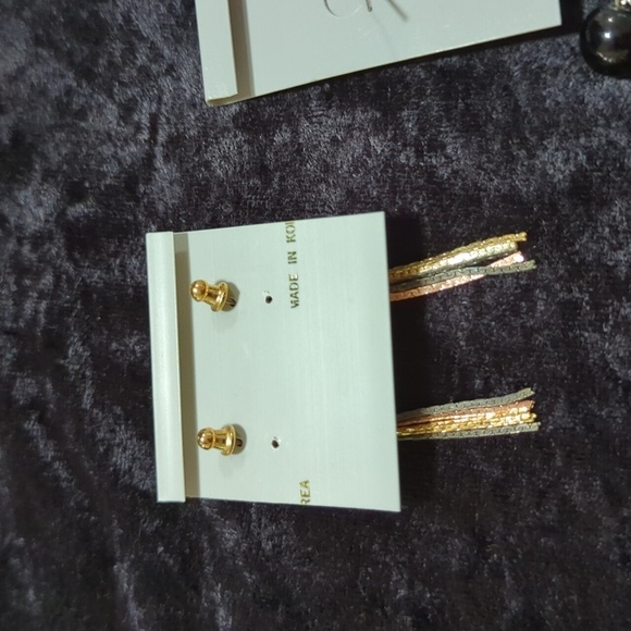 Misc. Brands Lot of 7 New Dangle Pierced Earrings Sets Hypo Allergenic Sterling - Picture 9 of 10